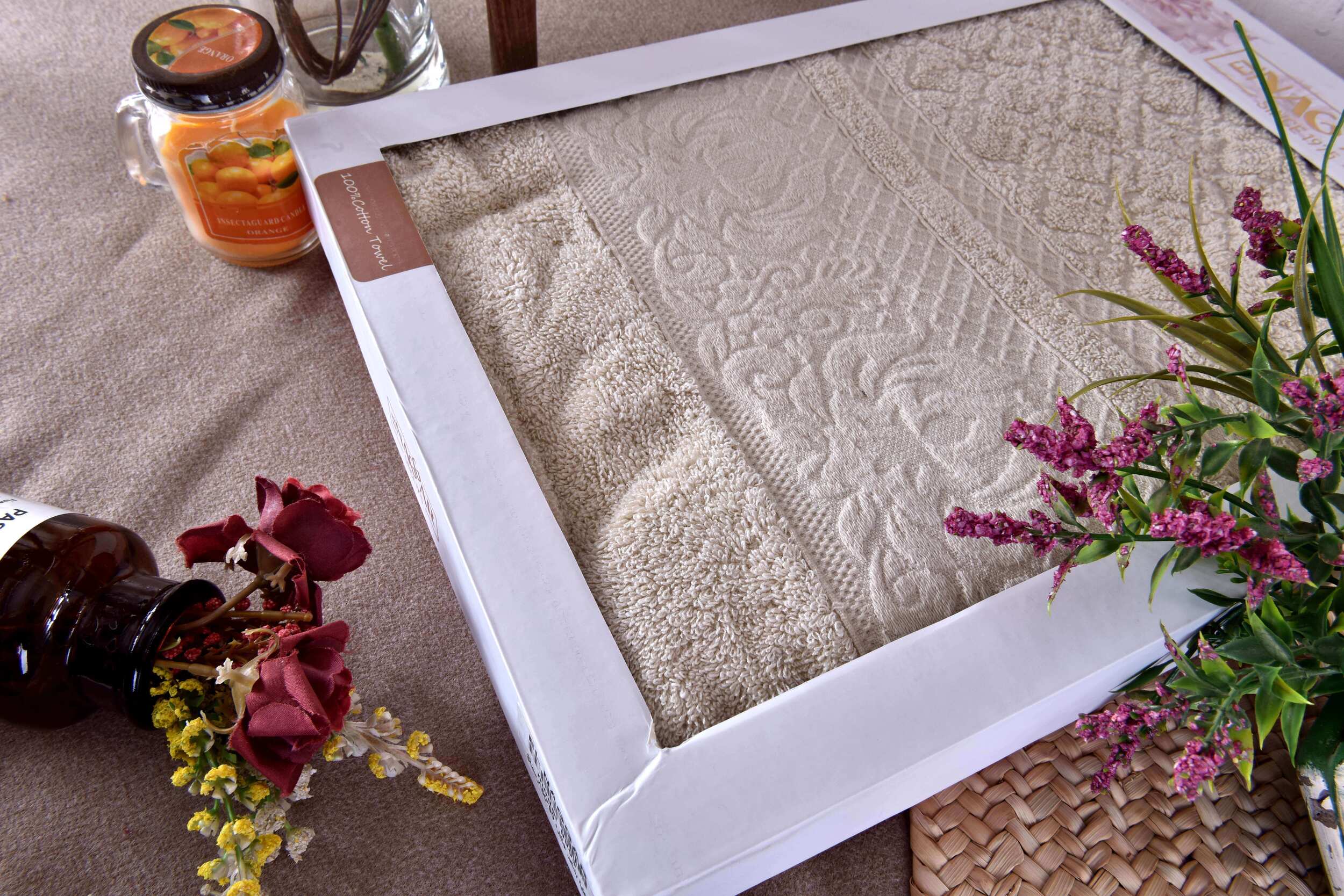 Aurora Jacquard Towel