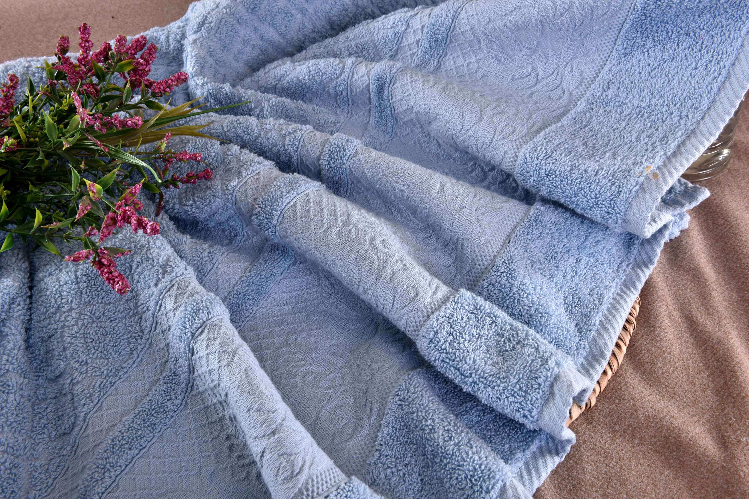 Aurora Jacquard Towel